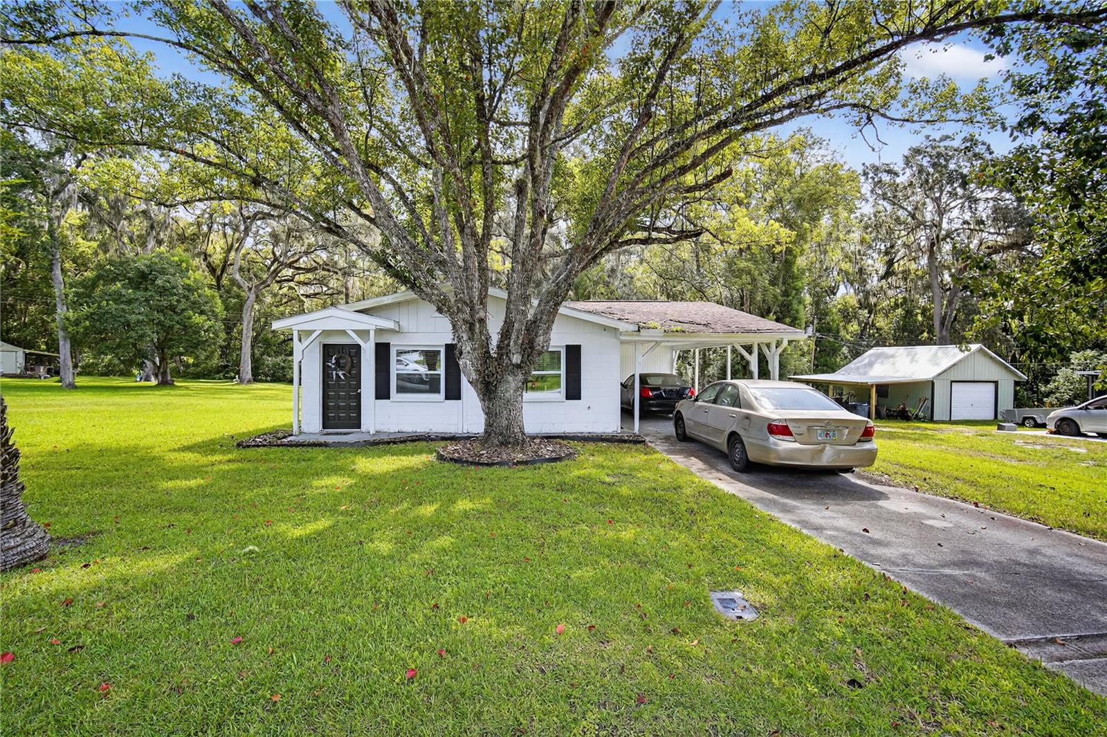 910 WHITEWAY DR, BROOKSVILLE, FL, 34601