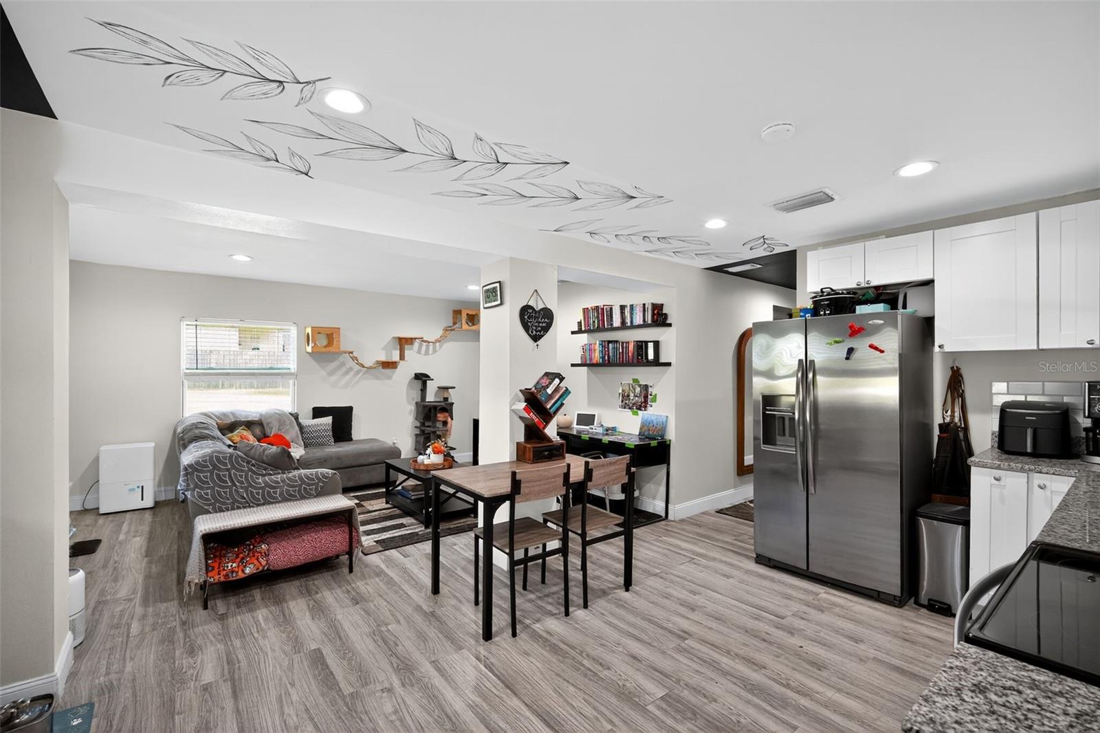 910 WHITEWAY DR, BROOKSVILLE, FL, 34601