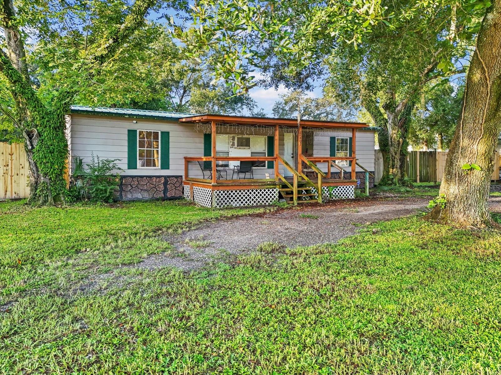 2407 E 148TH AVE, LUTZ, FL, 33549