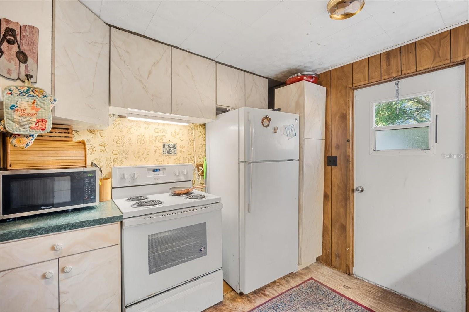 2407 E 148TH AVE, LUTZ, FL, 33549