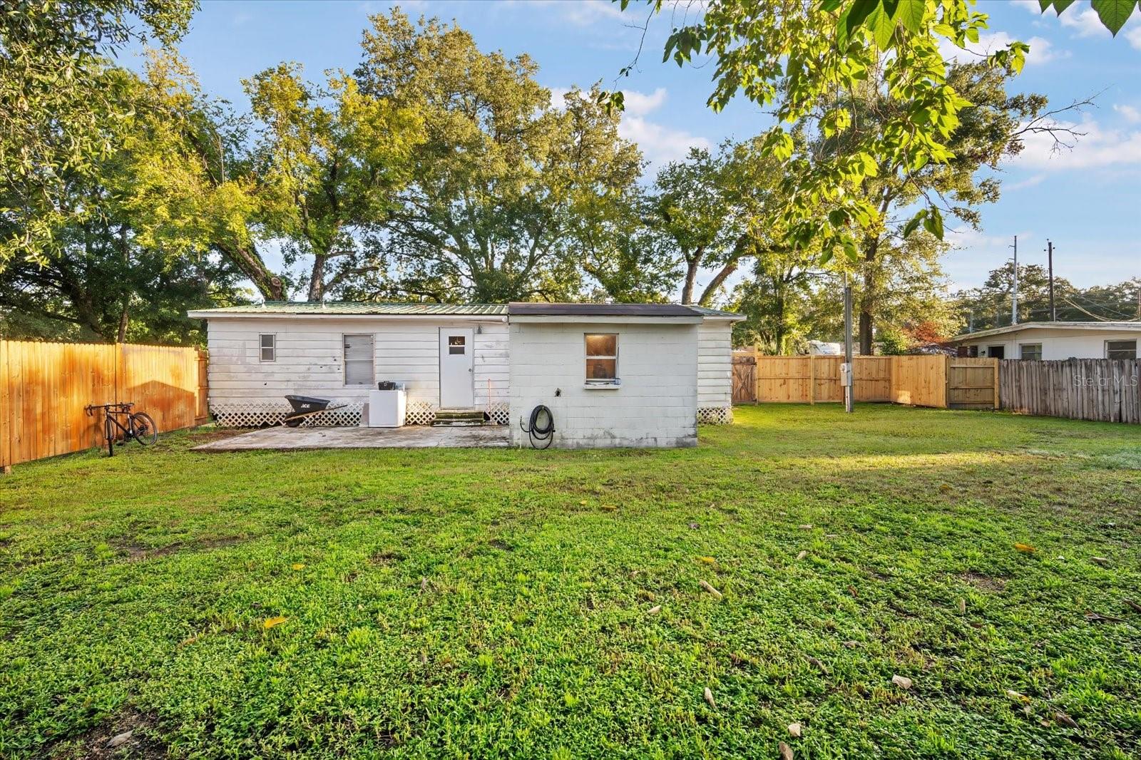 2407 E 148TH AVE, LUTZ, FL, 33549