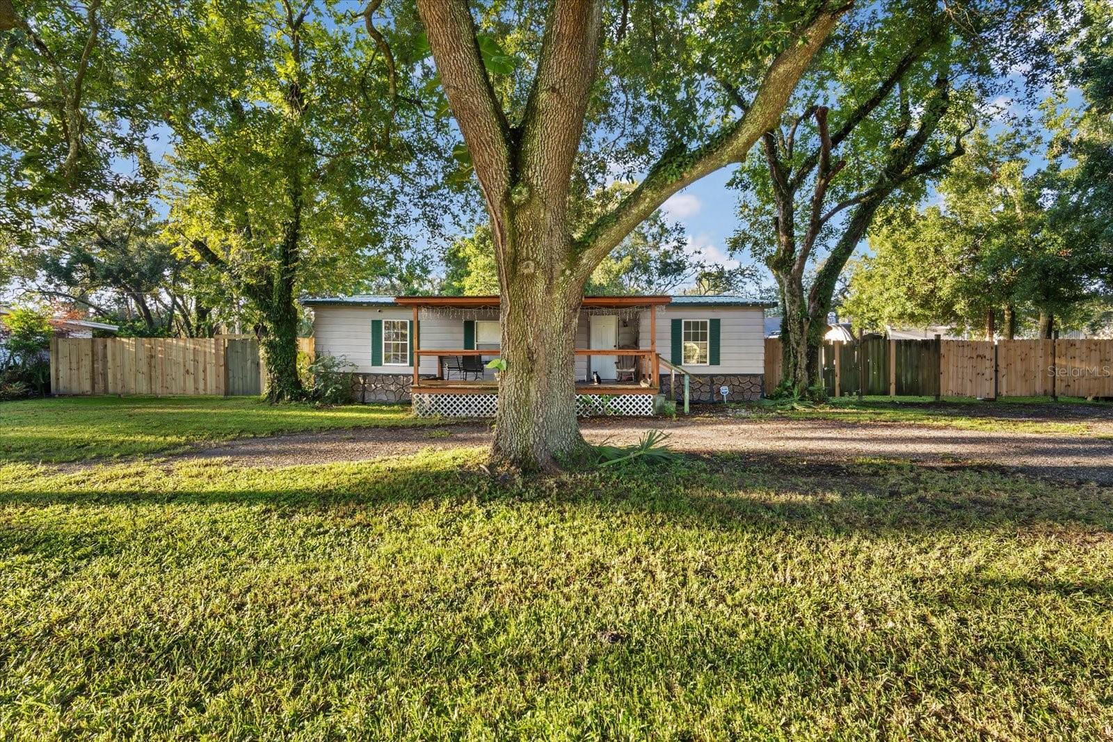 2407 E 148TH AVE, LUTZ, FL, 33549