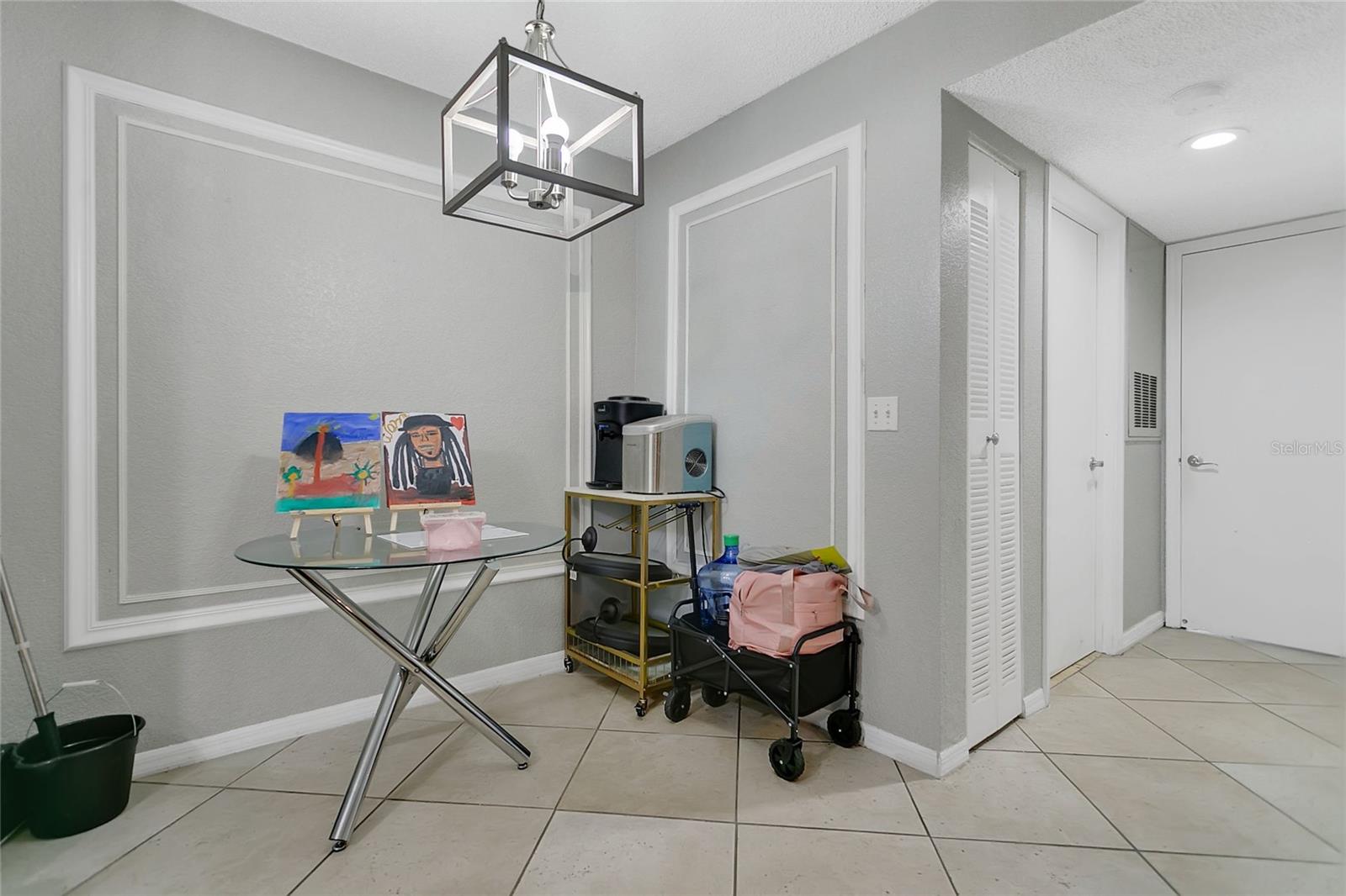 5148 CONROY RD #12, ORLANDO, FL, 32811