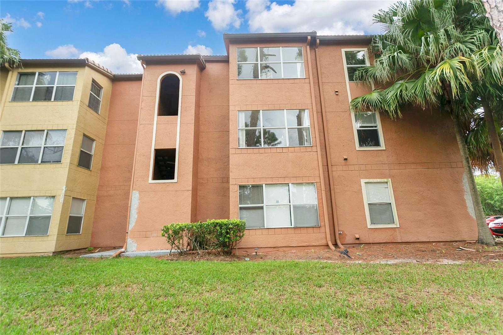 5148 CONROY RD #12, ORLANDO, FL, 32811