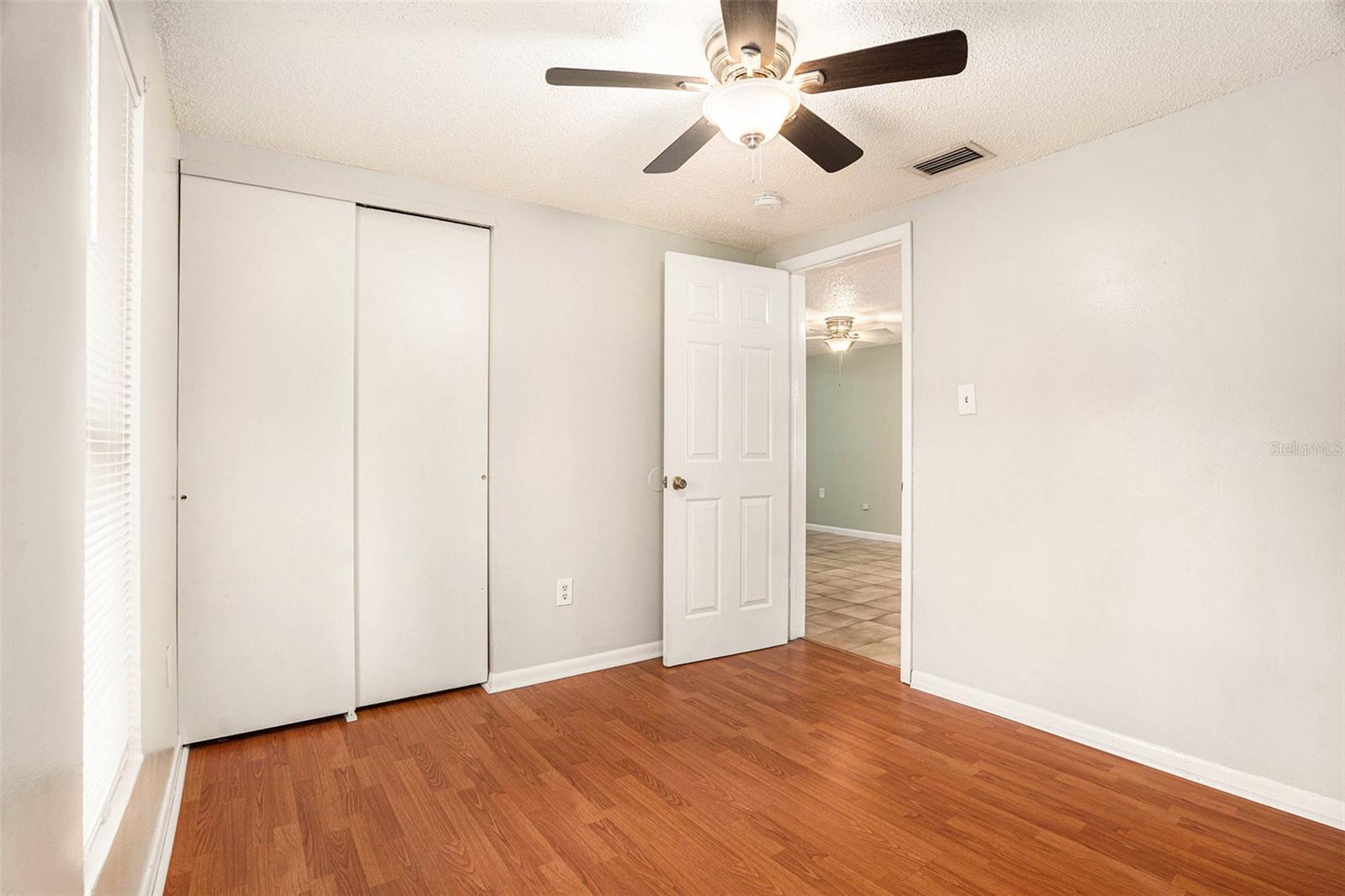 8920 N DEXTER AVE, TAMPA, FL, 33604