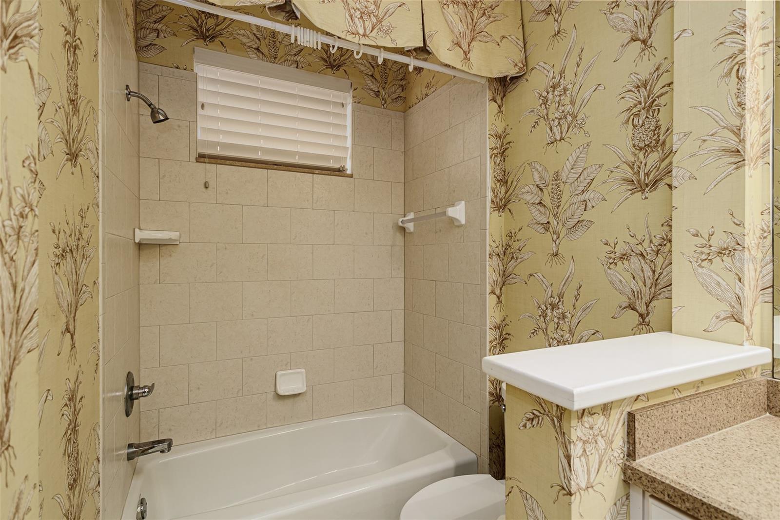 2564 LAUREL GLEN DR, LAKELAND, FL, 33803