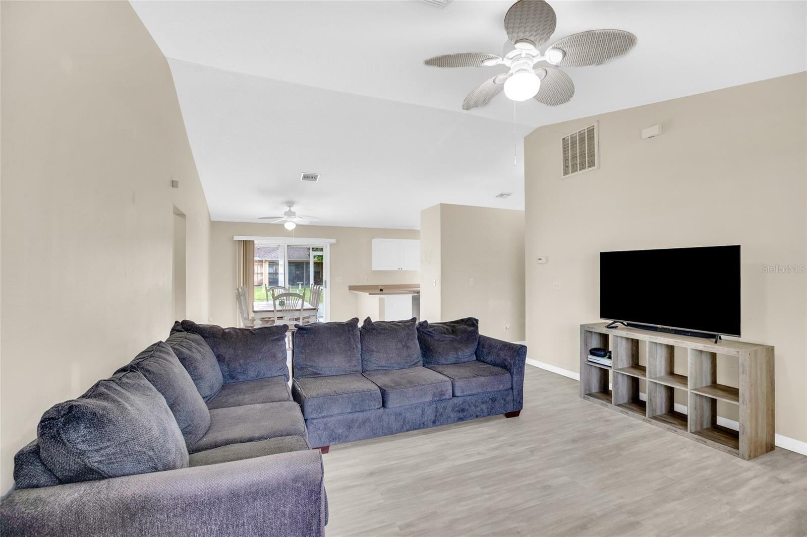 7976 105TH CT, VERO BEACH, FL, 32967