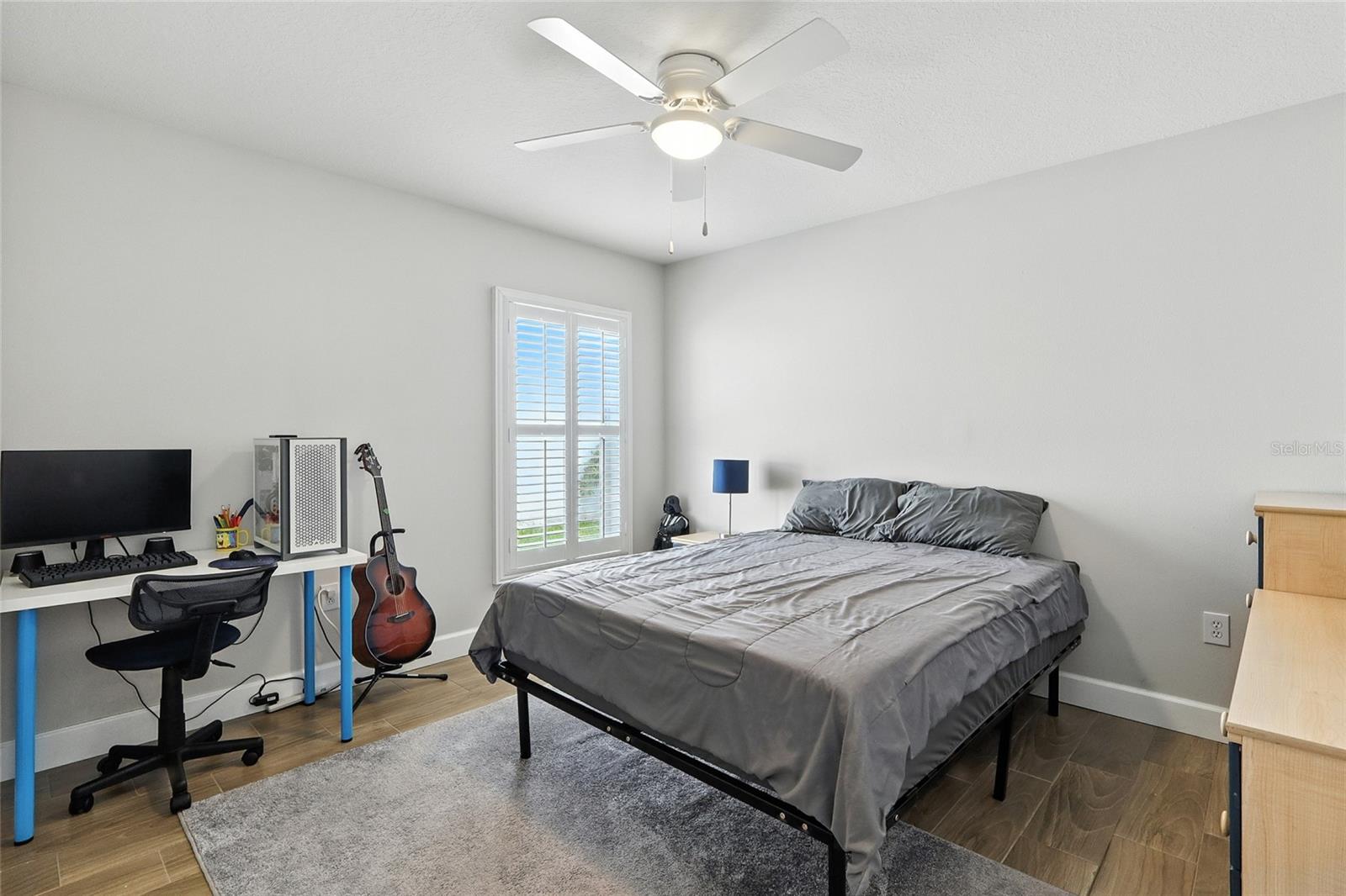 16211 BRIDGEPARK DR, LITHIA, FL, 33547