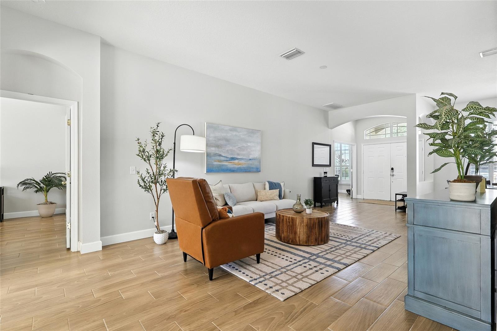 16211 BRIDGEPARK DR, LITHIA, FL, 33547