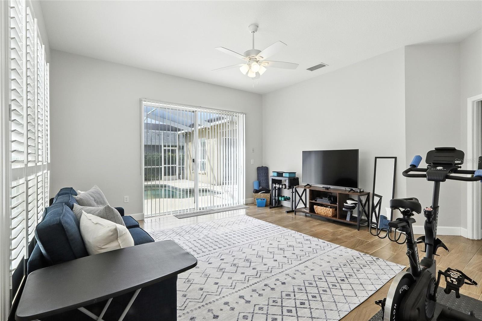 16211 BRIDGEPARK DR, LITHIA, FL, 33547