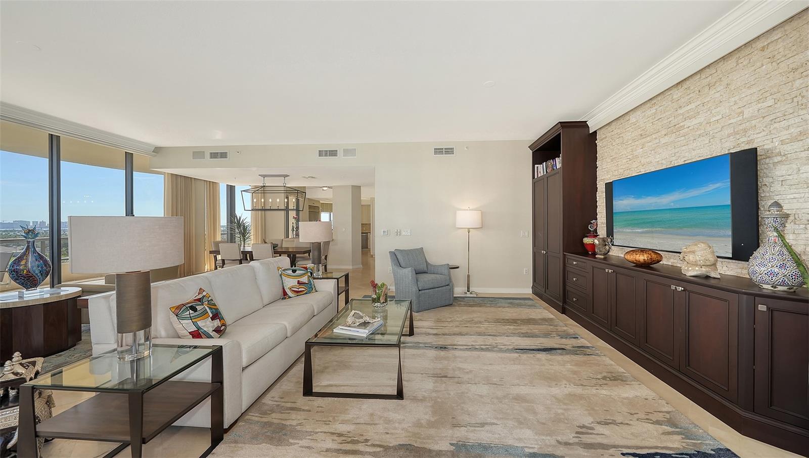 435 L AMBIANCE DR #L707, LONGBOAT KEY, FL, 34228
