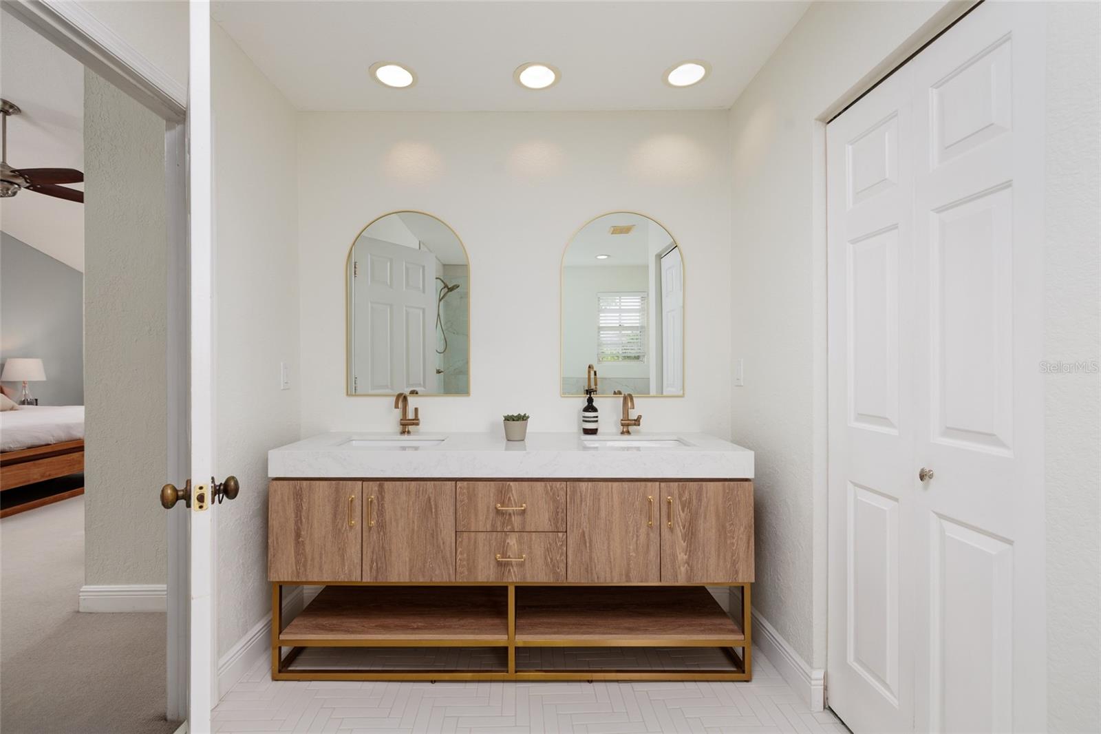 113 14TH AVE N, ST PETERSBURG, FL, 33701