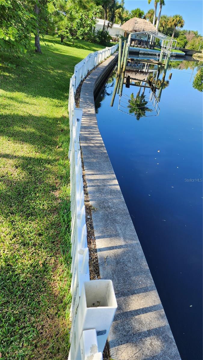 8516 RIVERSIDE DR, PUNTA GORDA, FL, 33982