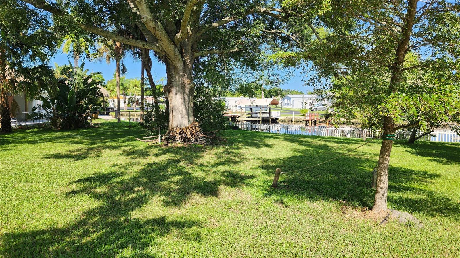 8516 RIVERSIDE DR, PUNTA GORDA, FL, 33982