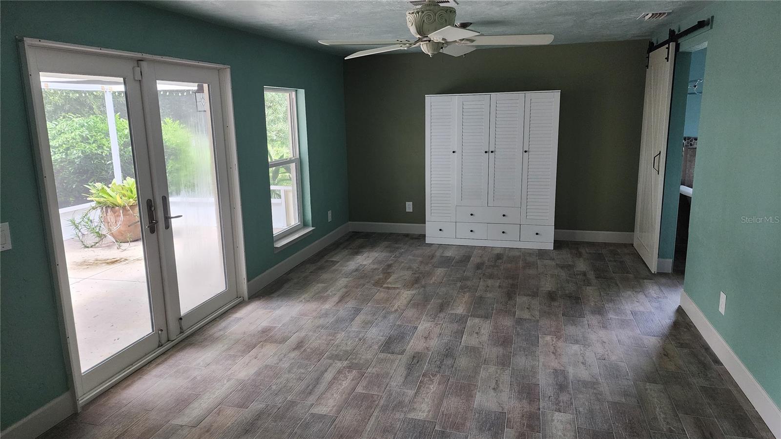 8516 RIVERSIDE DR, PUNTA GORDA, FL, 33982