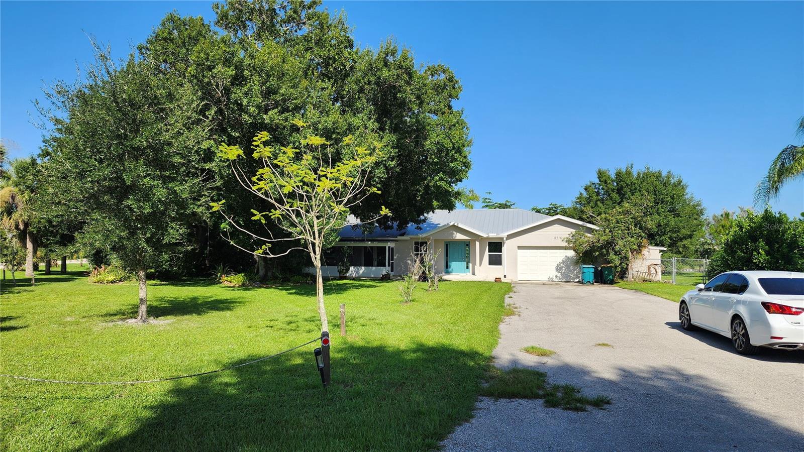 8516 RIVERSIDE DR, PUNTA GORDA, FL, 33982