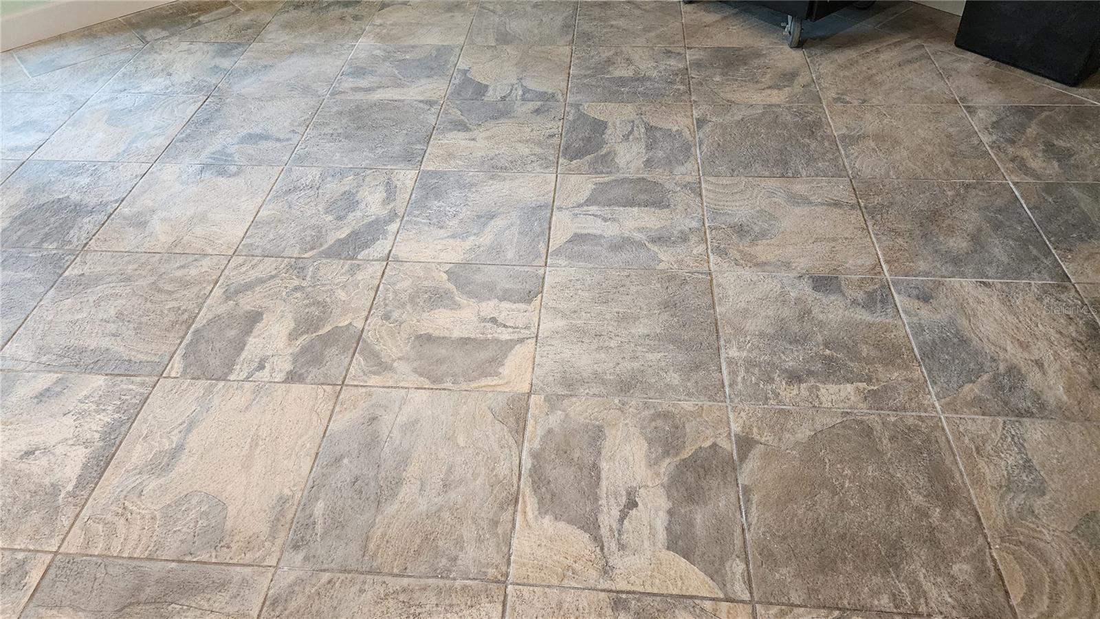 8516 RIVERSIDE DR, PUNTA GORDA, FL, 33982