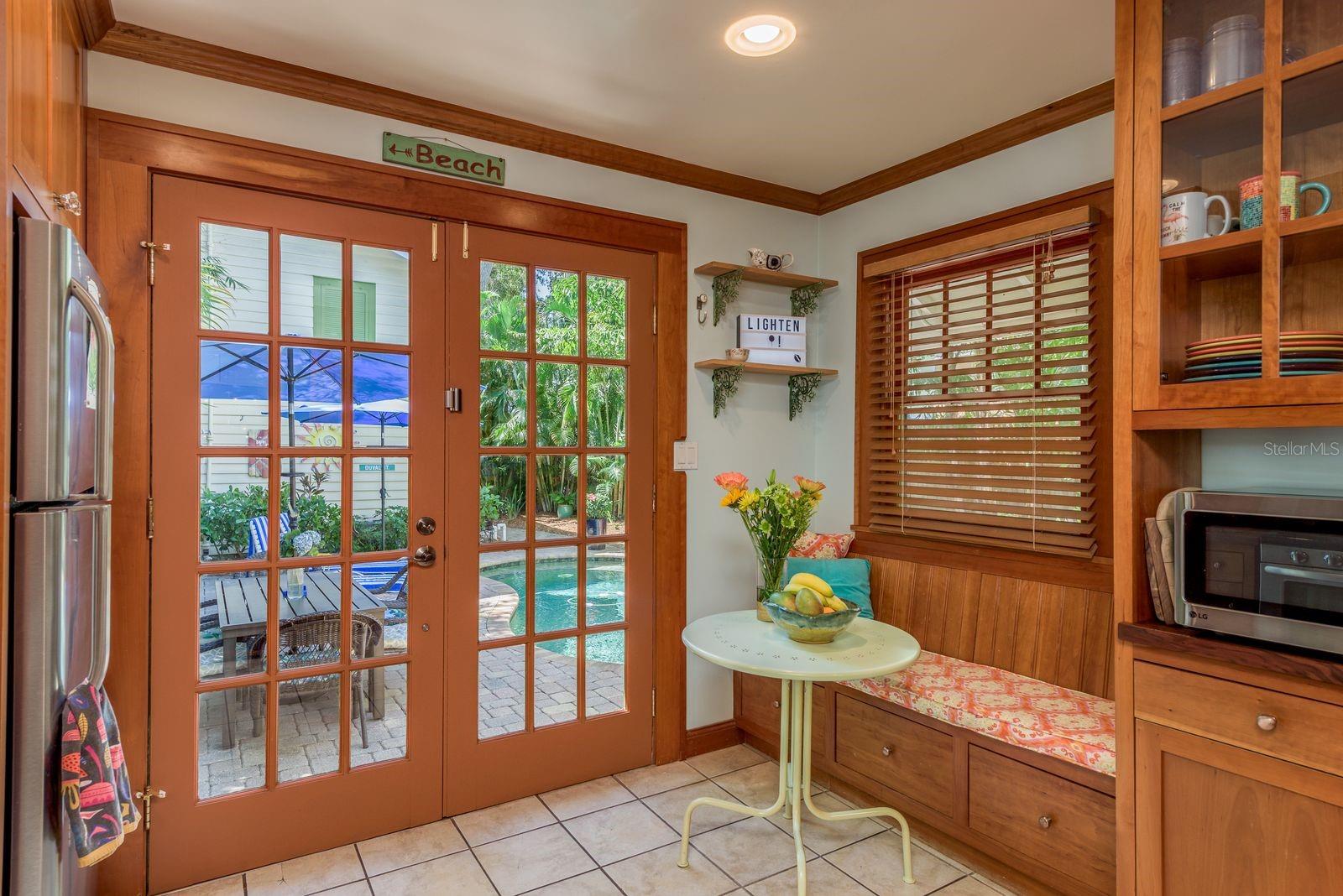 322 12TH AVE NE, ST PETERSBURG, FL, 33701