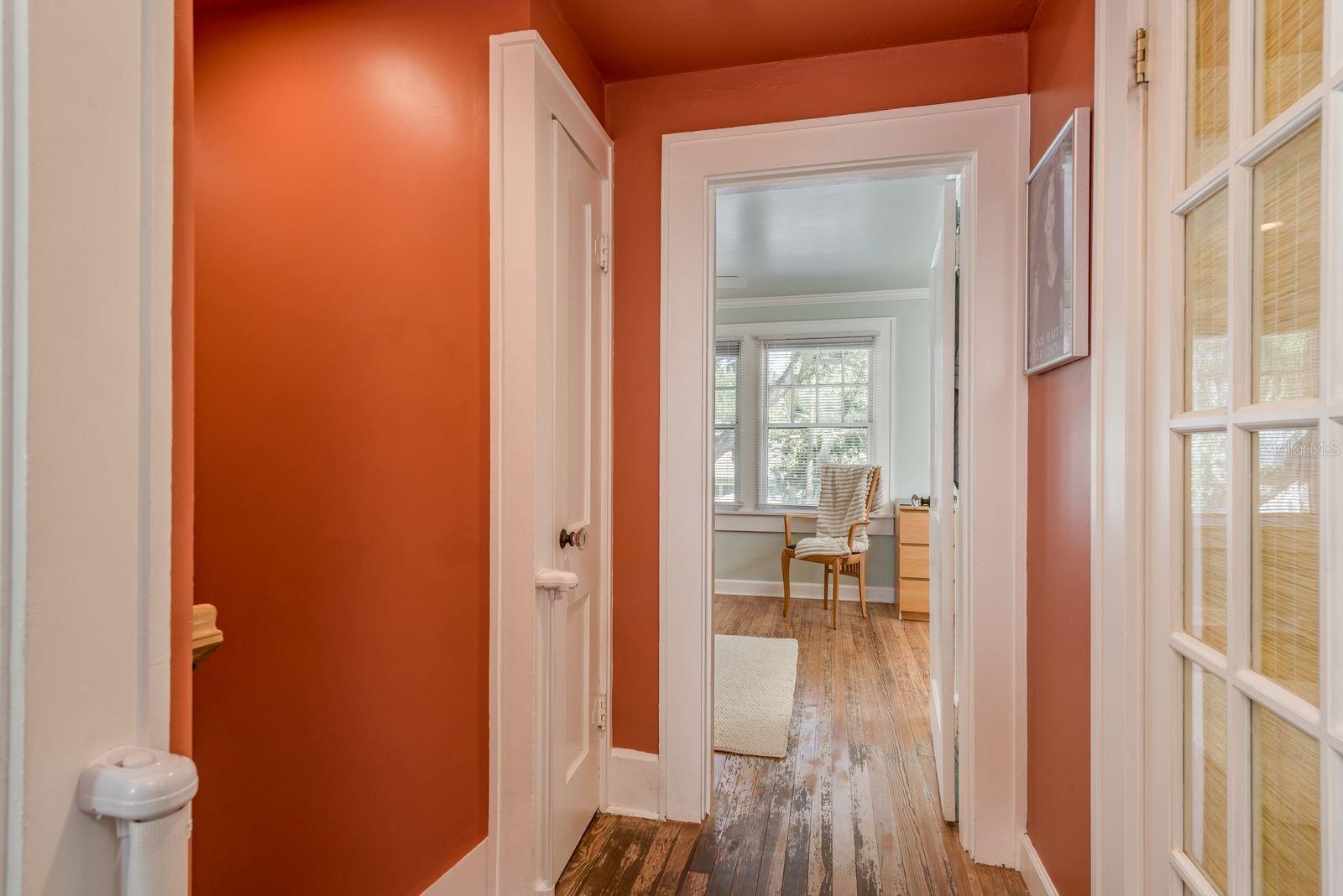 322 12TH AVE NE, ST PETERSBURG, FL, 33701