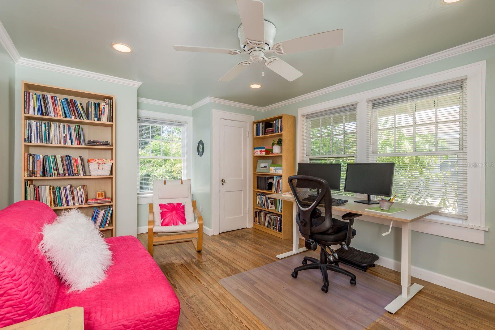 322 12TH AVE NE, ST PETERSBURG, FL, 33701