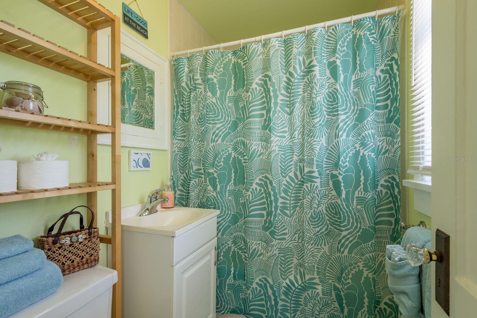 322 12TH AVE NE, ST PETERSBURG, FL, 33701