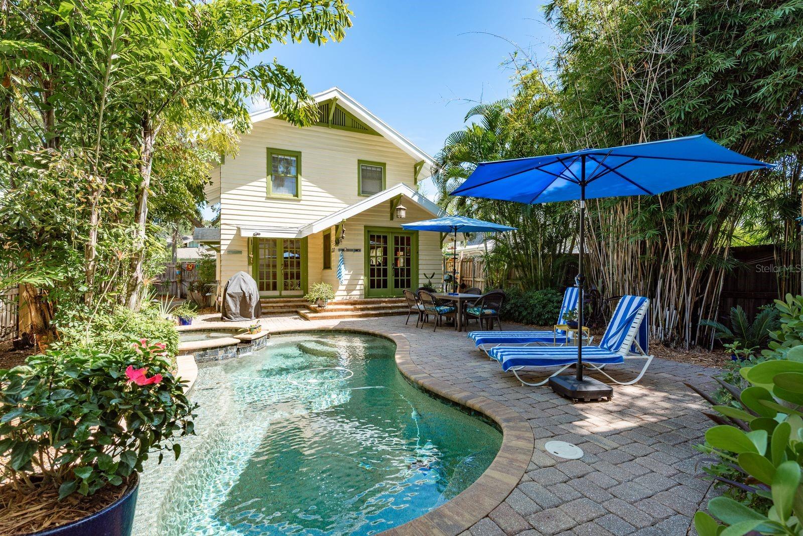 322 12TH AVE NE, ST PETERSBURG, FL, 33701