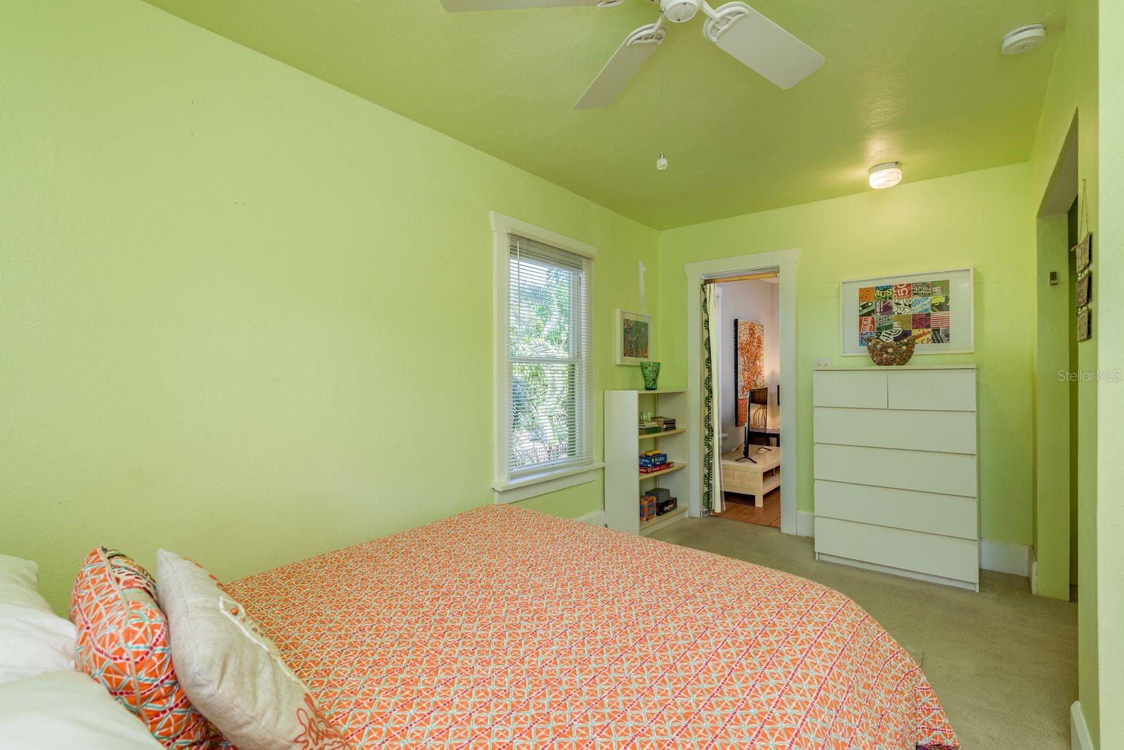 322 12TH AVE NE, ST PETERSBURG, FL, 33701