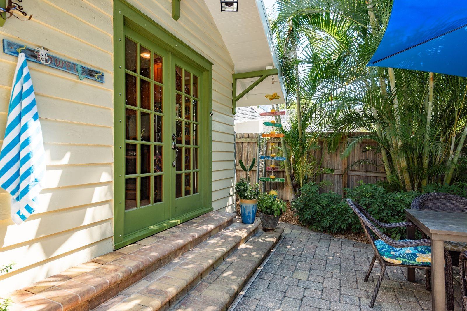 322 12TH AVE NE, ST PETERSBURG, FL, 33701