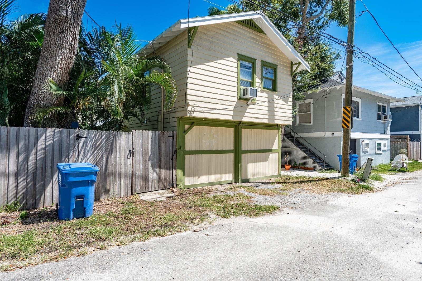 322 12TH AVE NE, ST PETERSBURG, FL, 33701