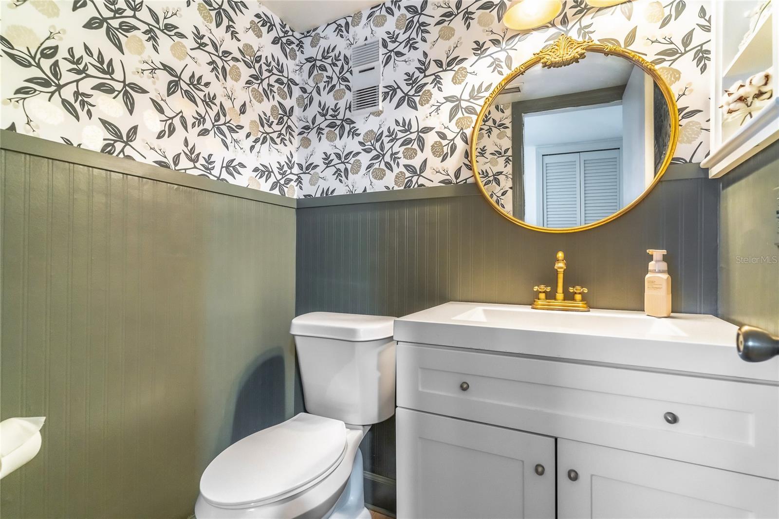 716 EDGEWATER DR #2A, ORLANDO, FL, 32804