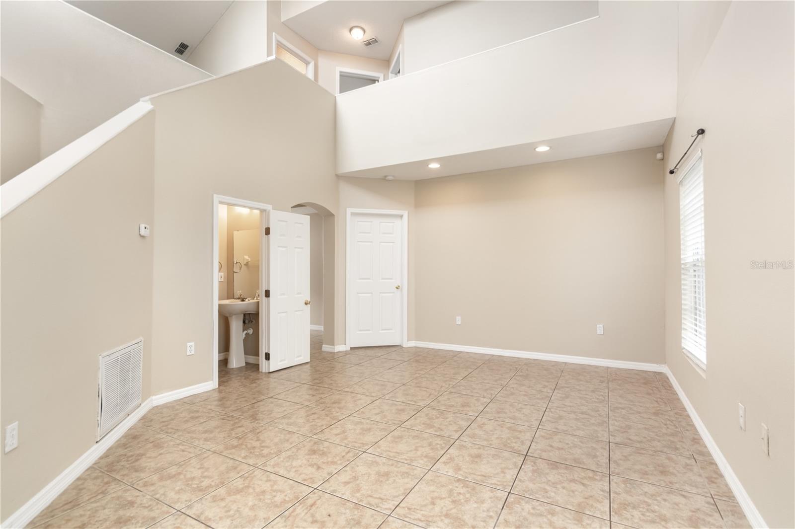 230 SOUTHBRIDGE CIR, KISSIMMEE, FL, 34744