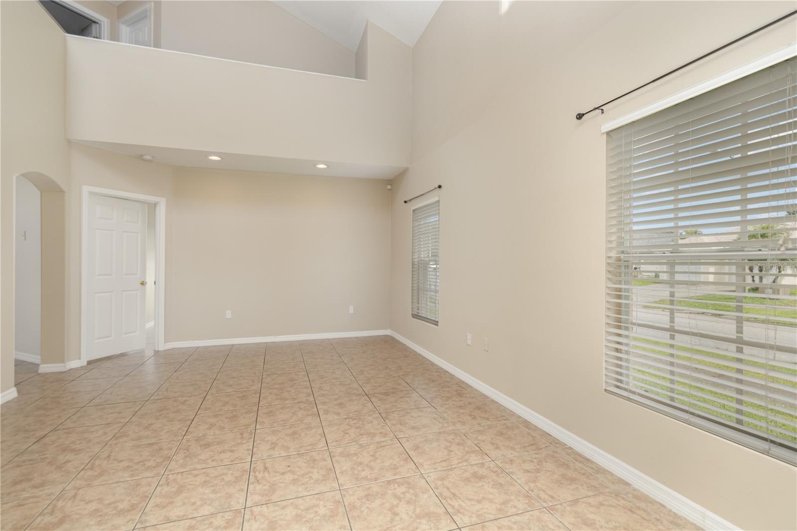 230 SOUTHBRIDGE CIR, KISSIMMEE, FL, 34744