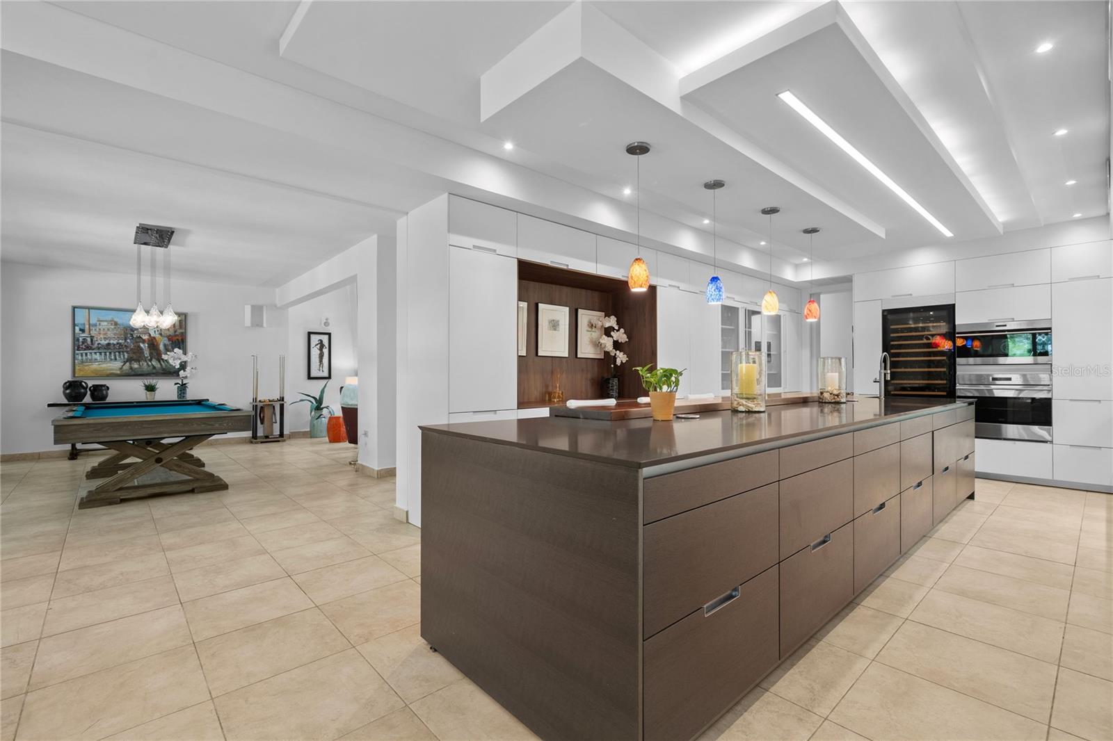 PR9115853 Property Photo