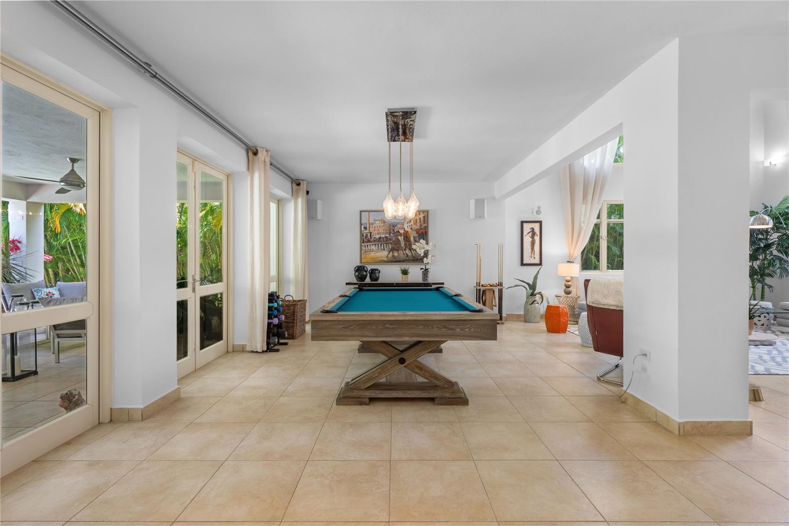 PR9115853 Property Photo