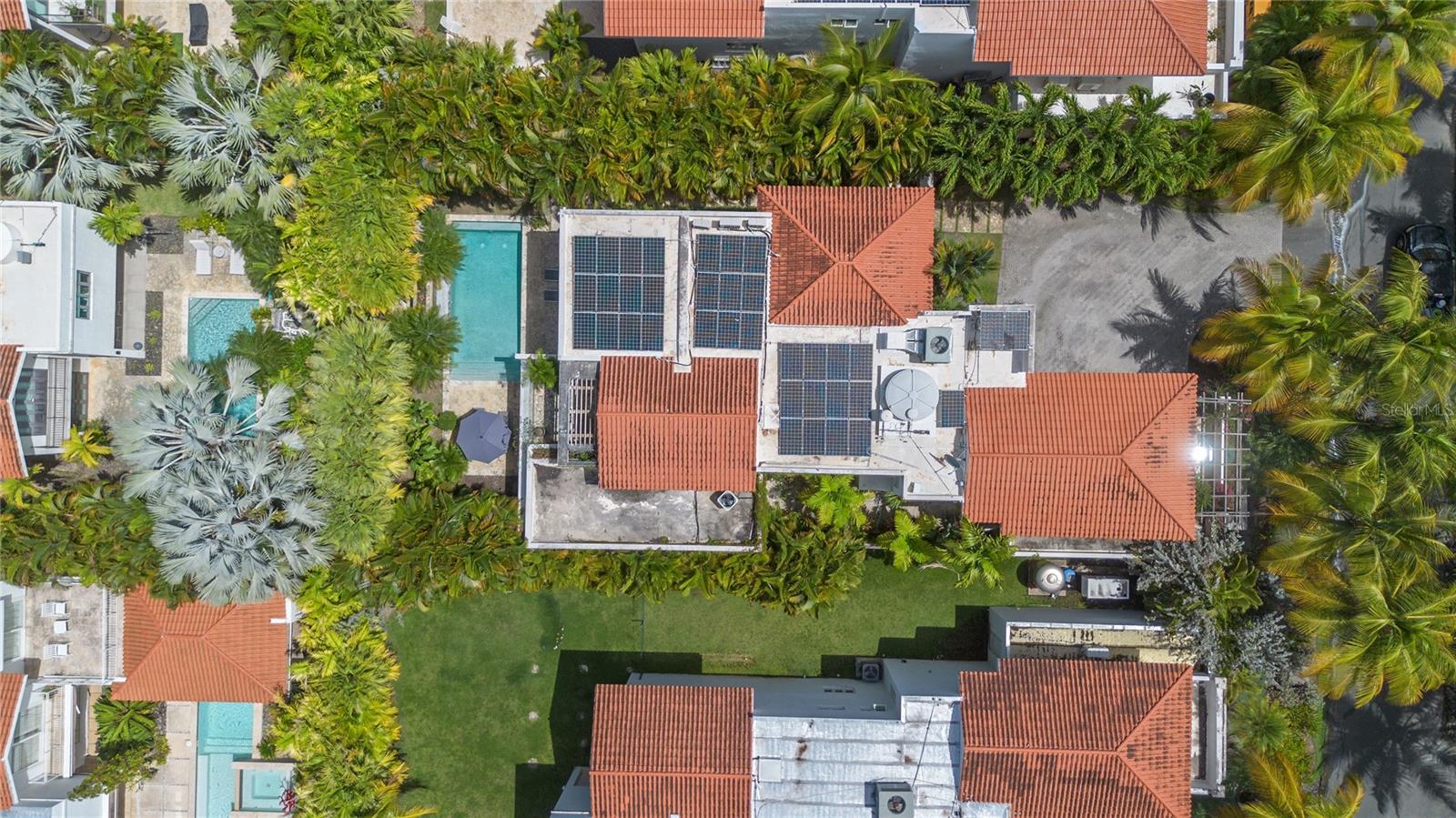 PR9115853 Property Photo