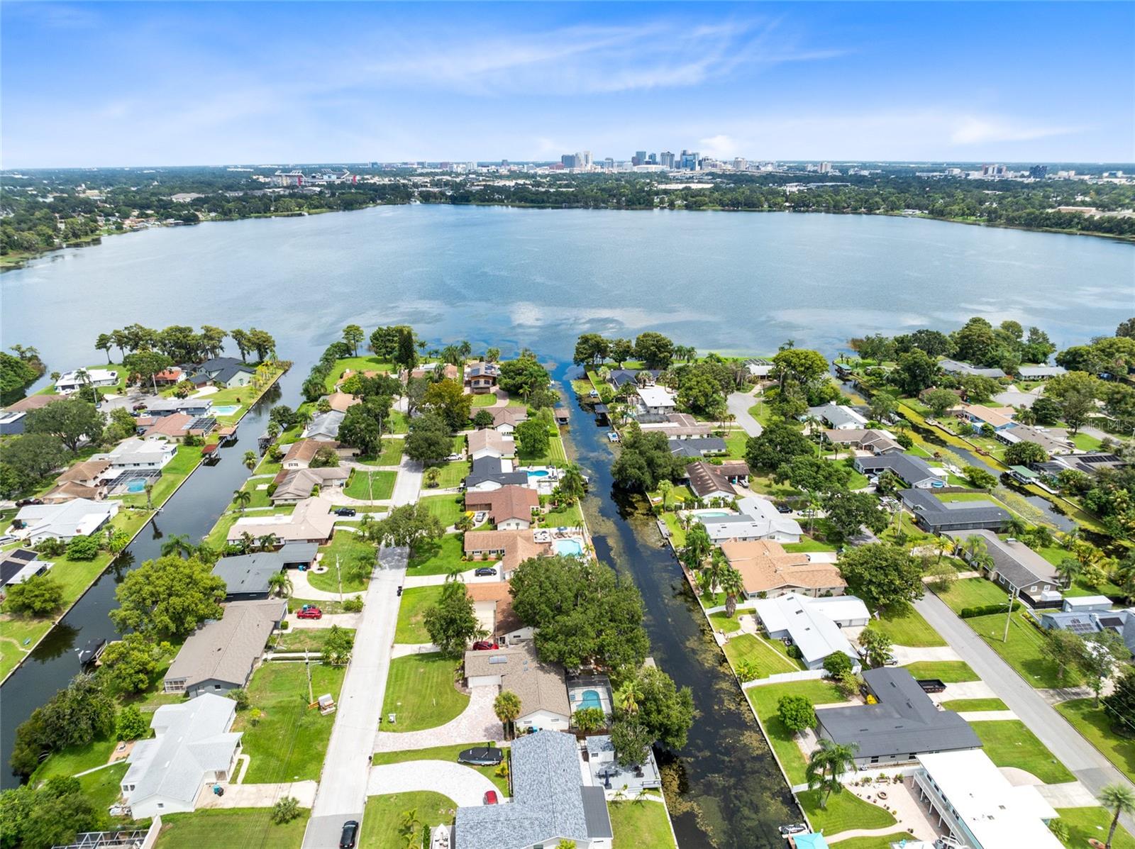 2408 CARIBBEAN CT, ORLANDO, FL, 32805