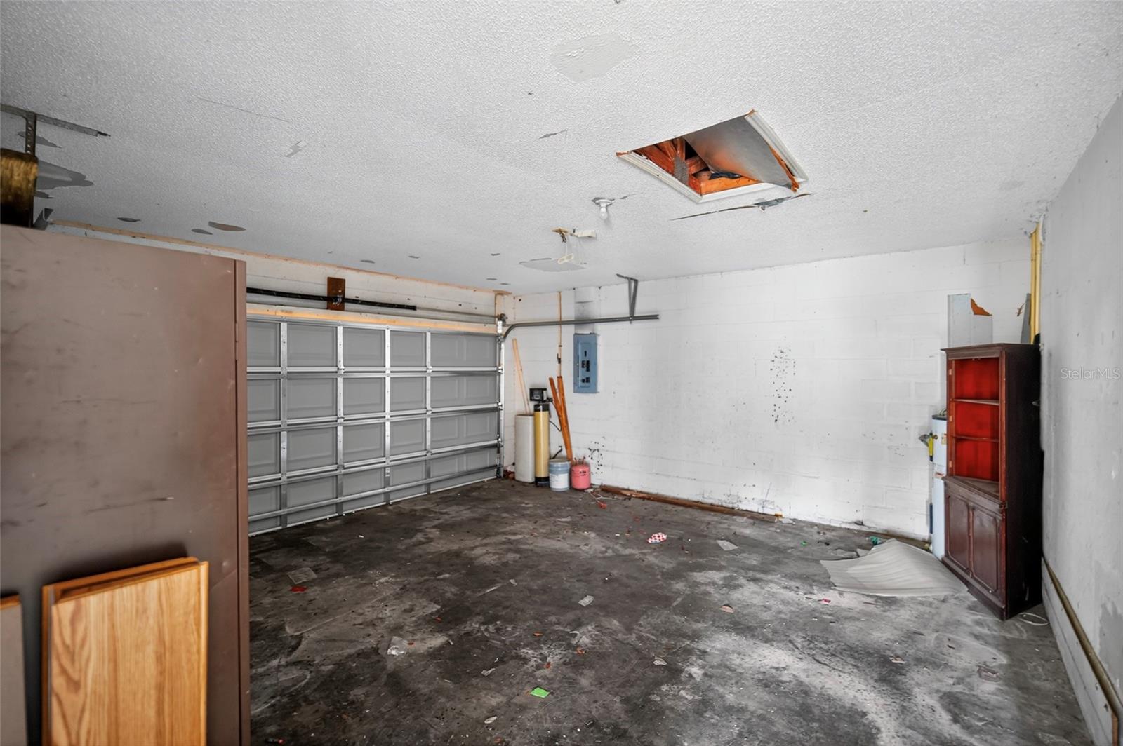 12728 DUNHILL DR, TAMPA, FL, 33624