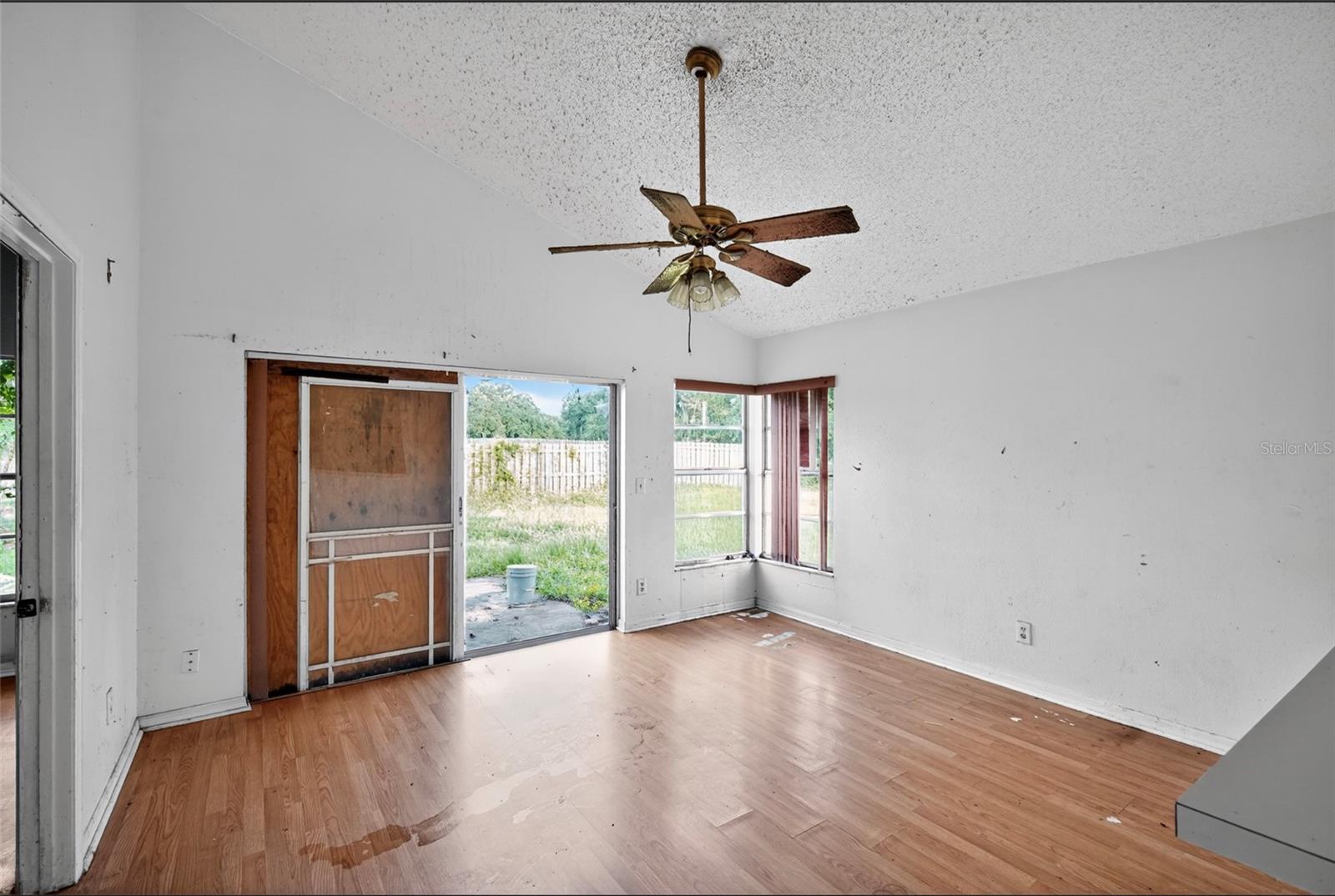 12728 DUNHILL DR, TAMPA, FL, 33624