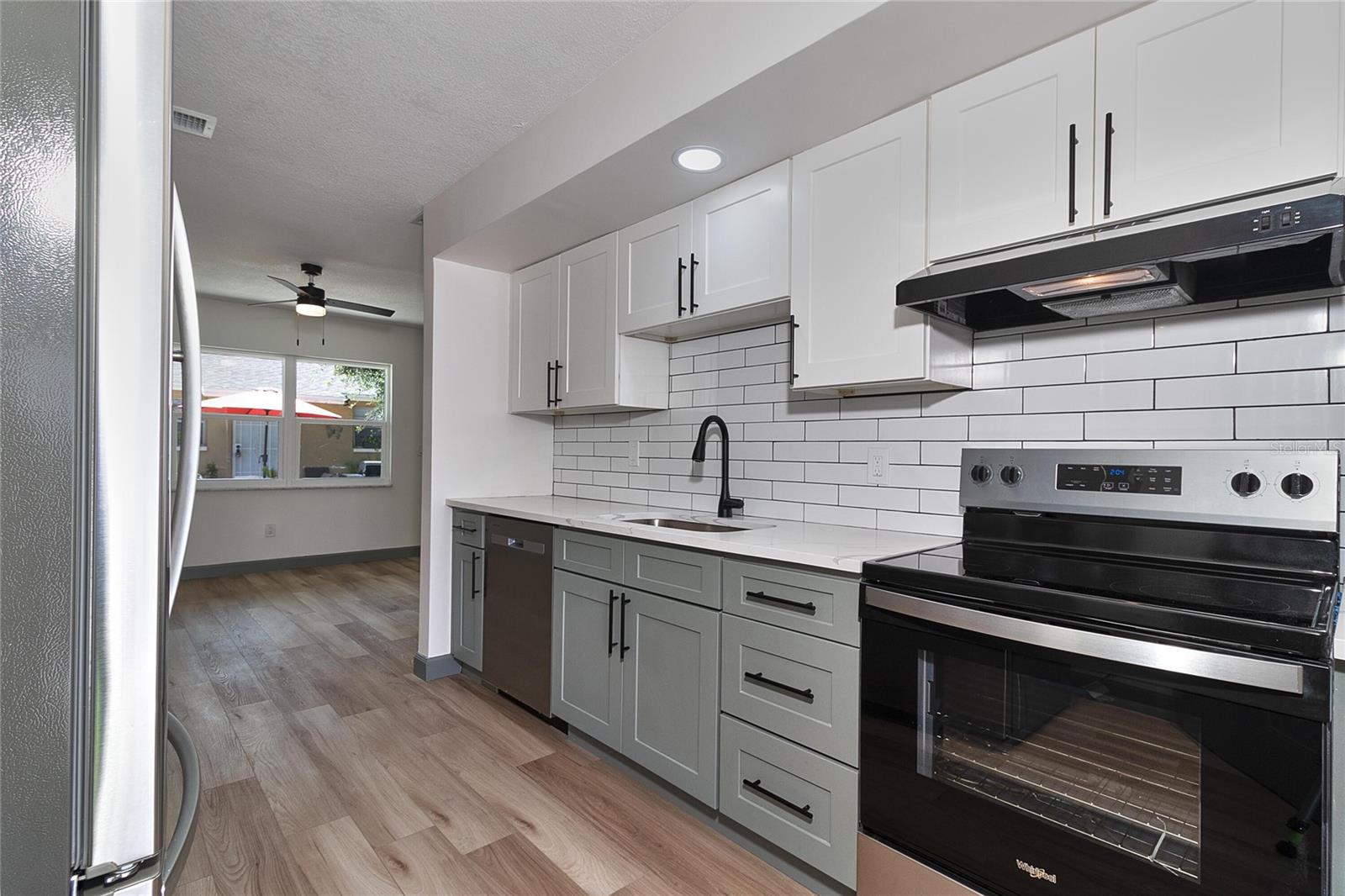 510 91ST AVE N, ST PETERSBURG, FL, 33702