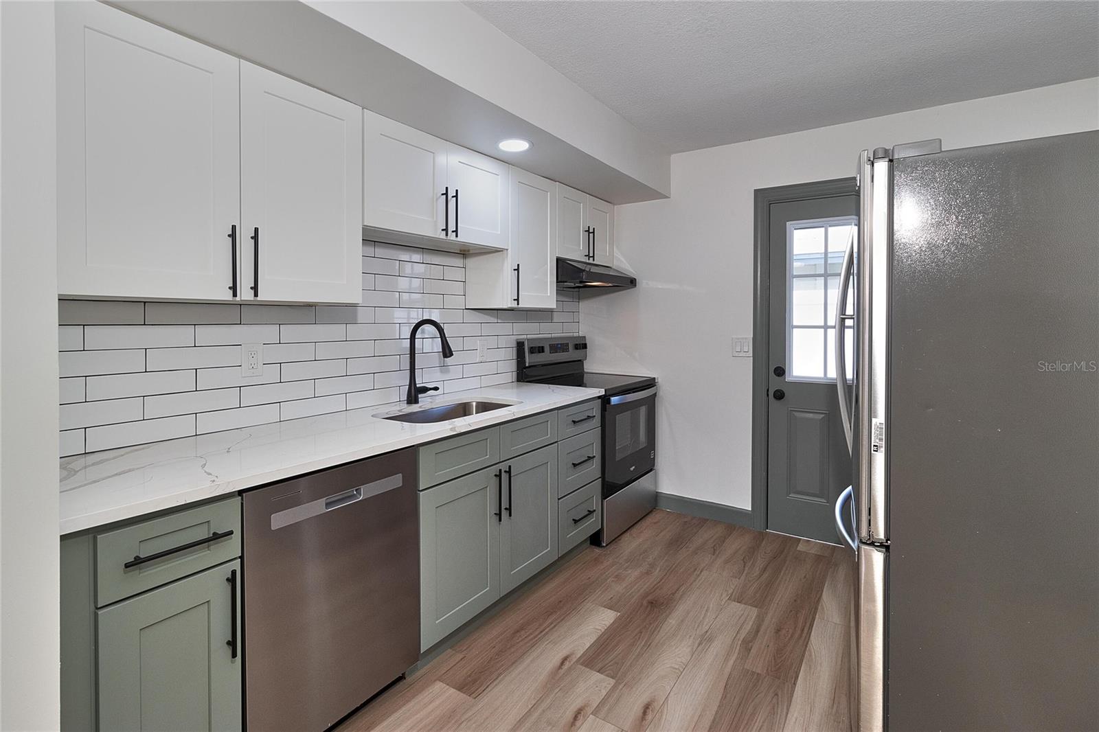 510 91ST AVE N, ST PETERSBURG, FL, 33702