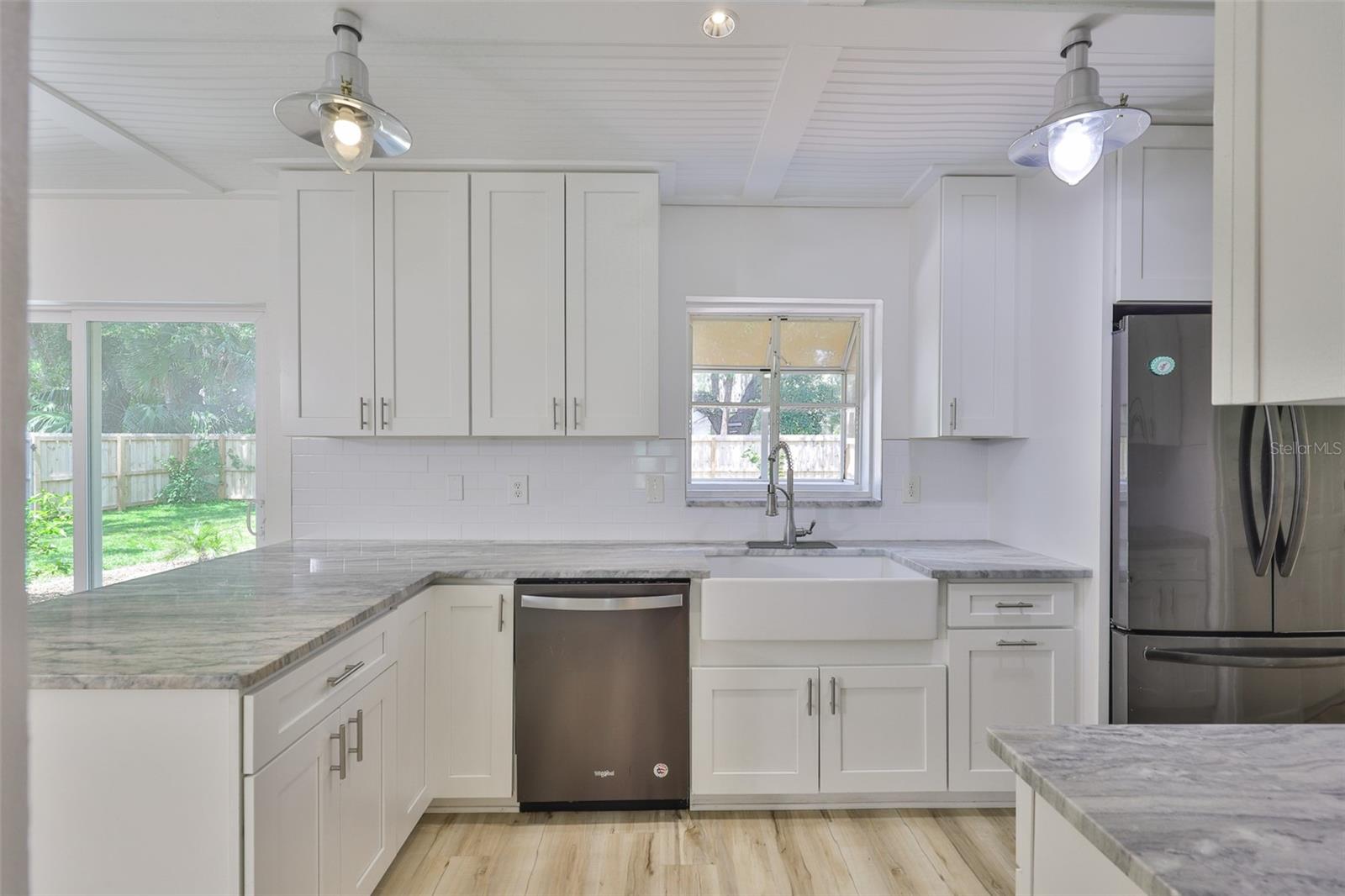 121 WINDY CIR, BRANDON, FL, 33511