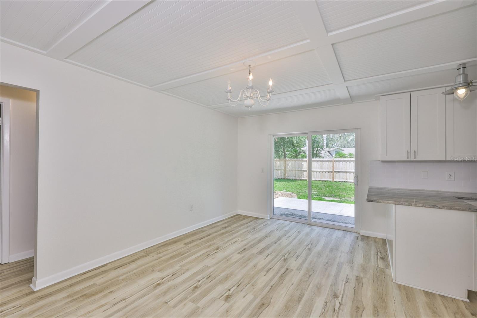 121 WINDY CIR, BRANDON, FL, 33511