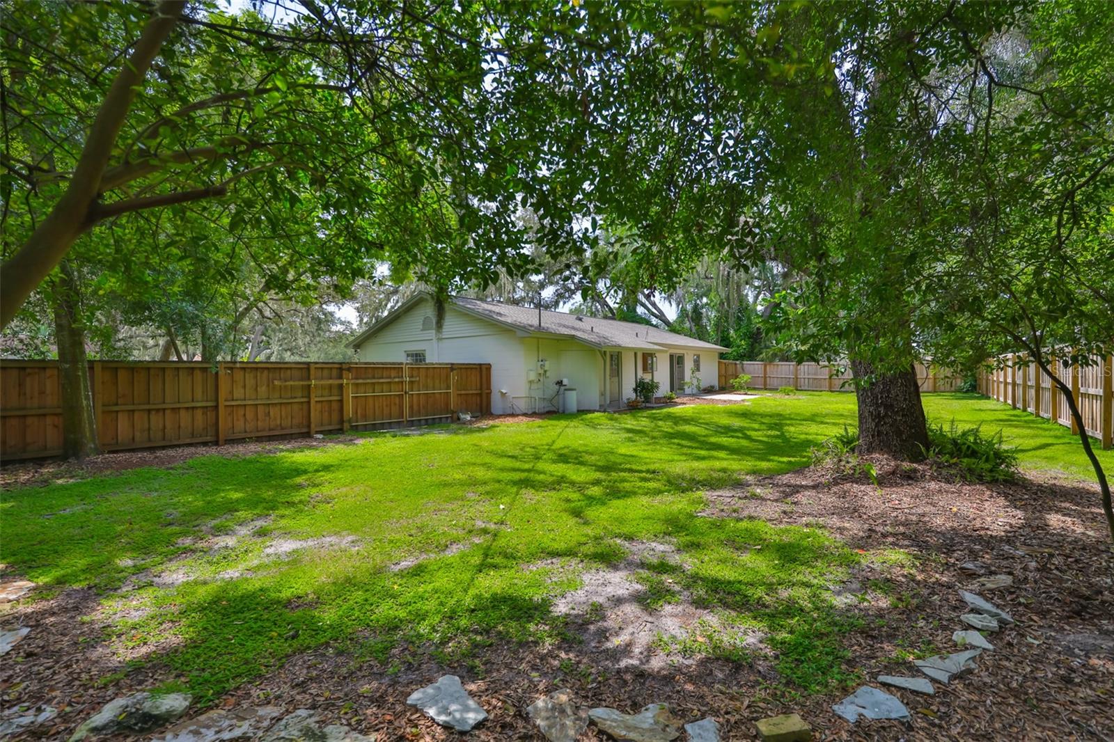 121 WINDY CIR, BRANDON, FL, 33511