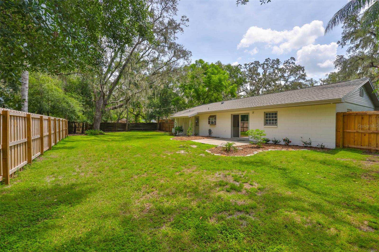 121 WINDY CIR, BRANDON, FL, 33511