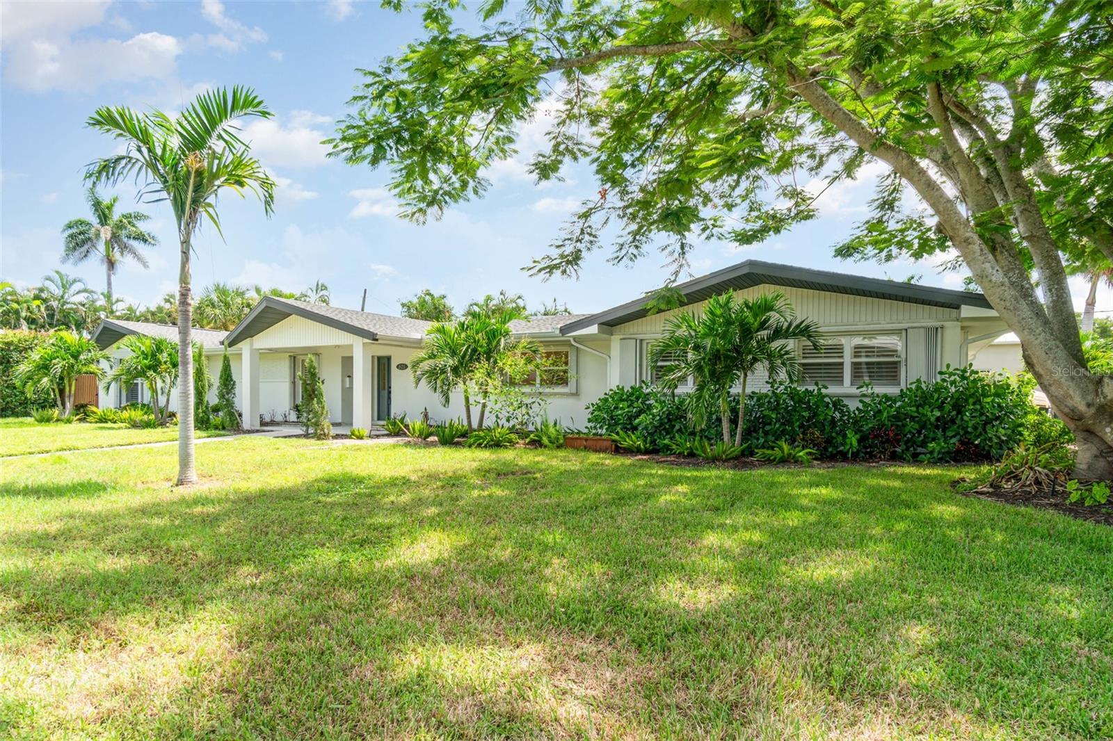 625 W OLYMPIA AVE, PUNTA GORDA, FL, 33950