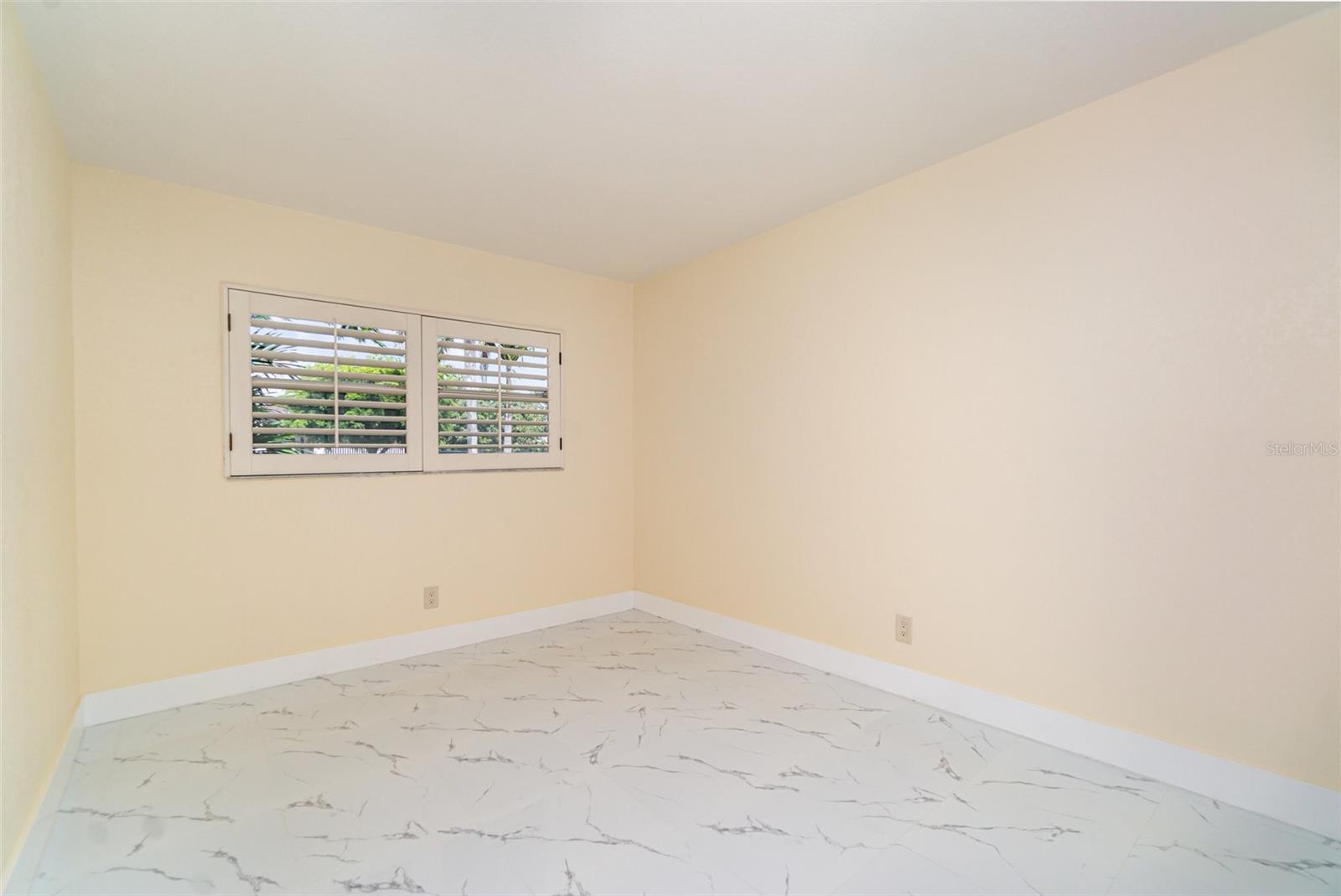 625 W OLYMPIA AVE, PUNTA GORDA, FL, 33950