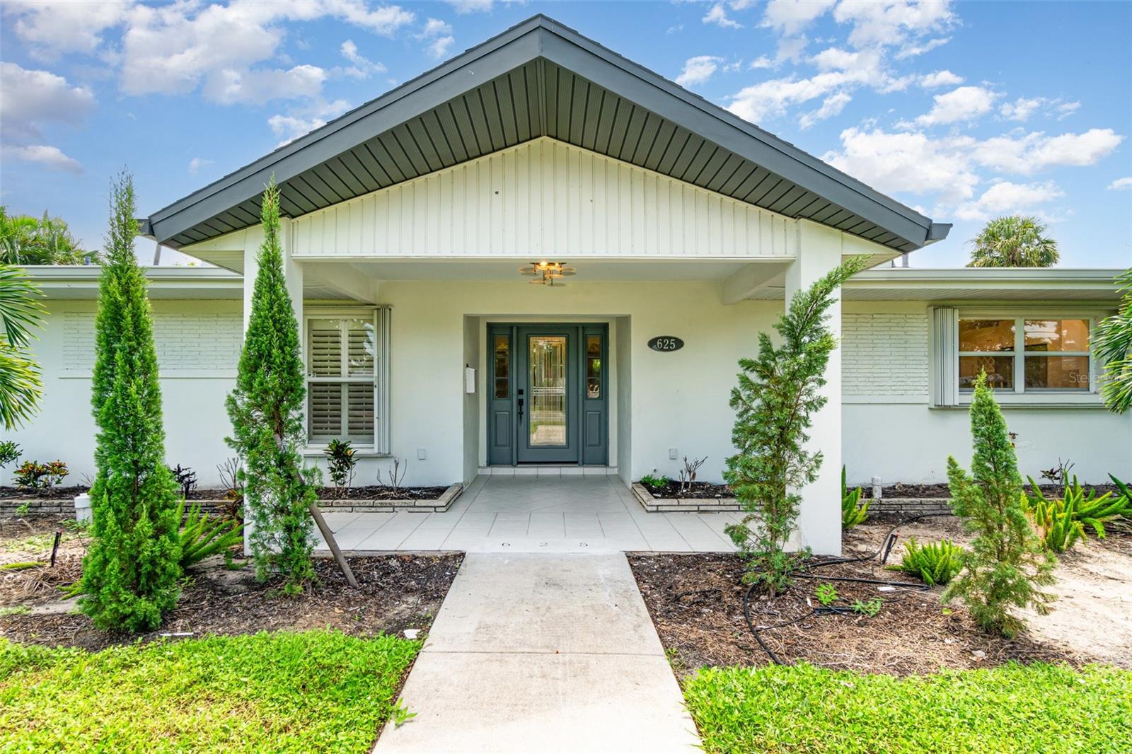 625 W OLYMPIA AVE, PUNTA GORDA, FL, 33950