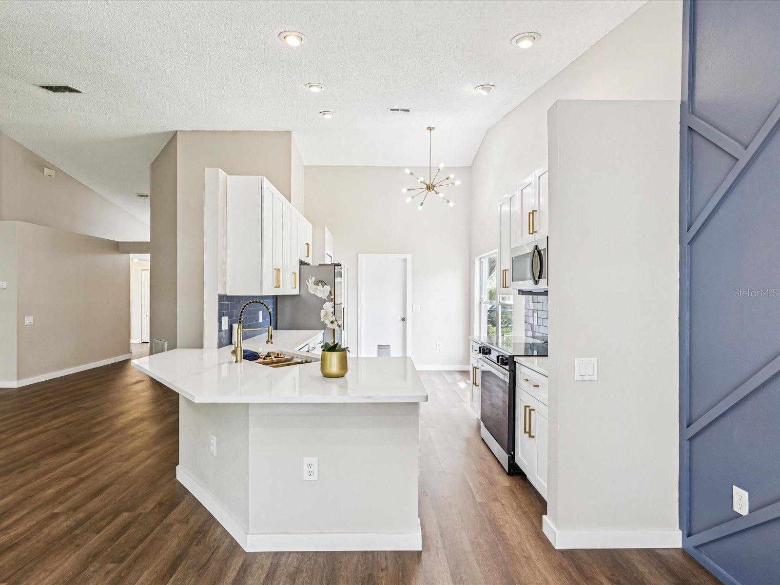 26933 CARMEN PL, LUTZ, FL, 33559