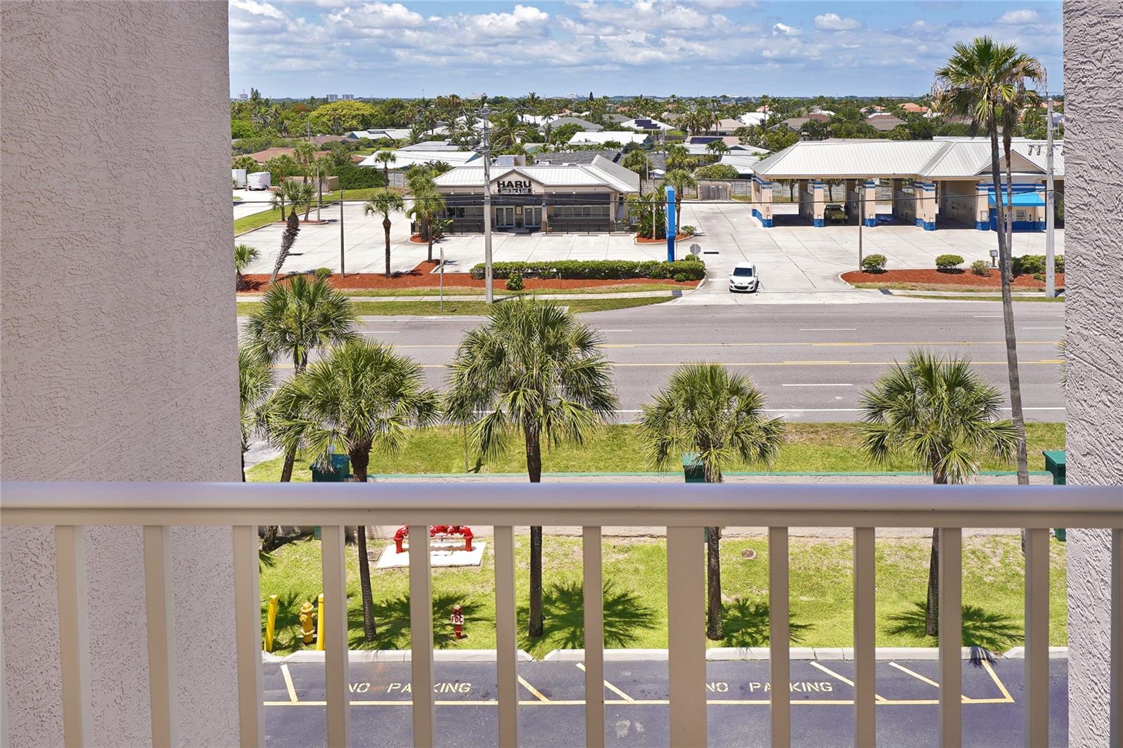 ROYAL PALM CONDO, INDIALANTIC, FL, 32903