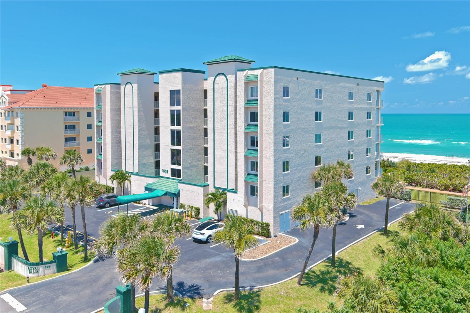 ROYAL PALM CONDO, INDIALANTIC, FL, 32903